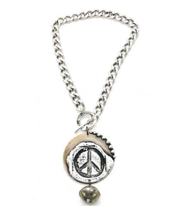 00A15 Peace Sign Necklace W Toggle