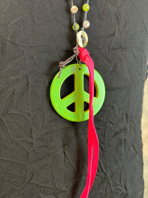 Handbeaded Peace Sign Necklaces-GREEN